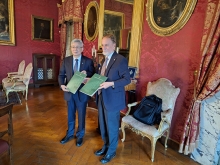 Firma accordo italo cinese